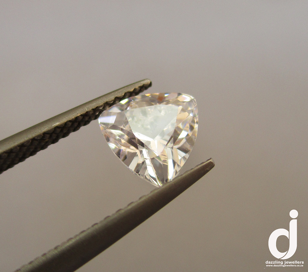 2.20ct trillion-cut white cubic zirconia - Image 3