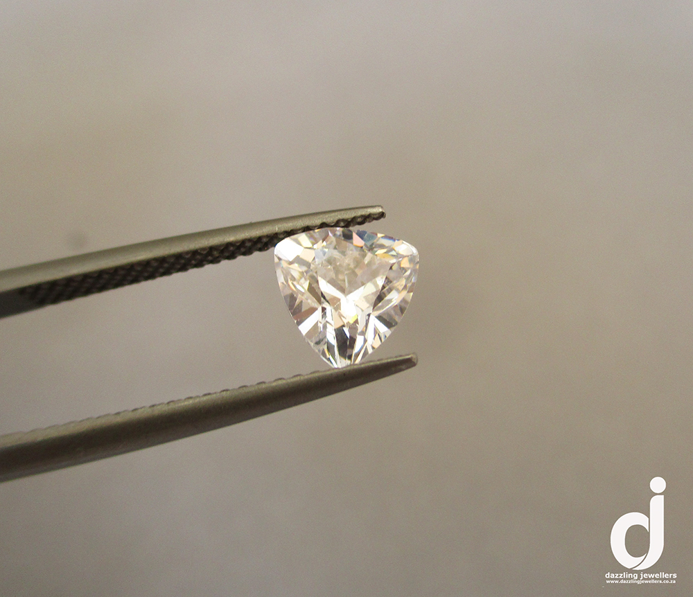 2.20ct trillion-cut white cubic zirconia - Image 4